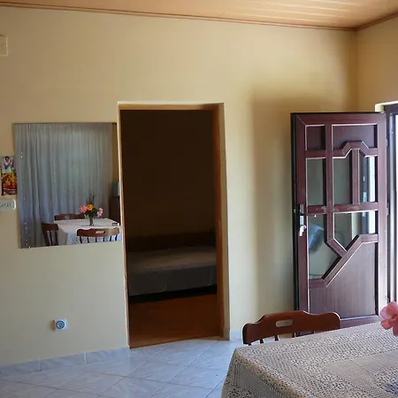 Apartment Siskic *
