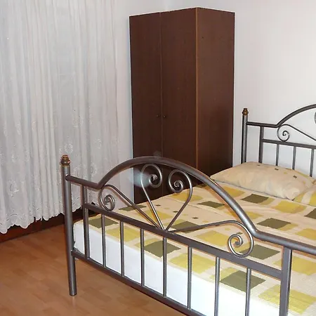 Siskic Apartment Nin
